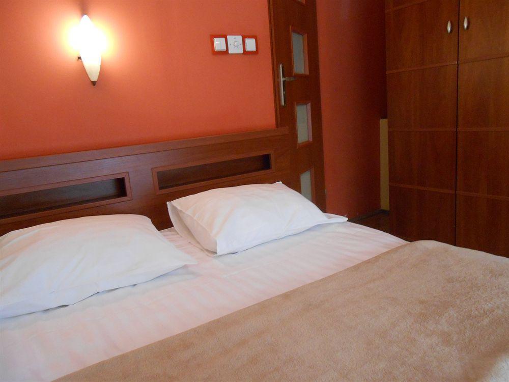 Tango House Bed & Breakfast Krakow Exterior photo