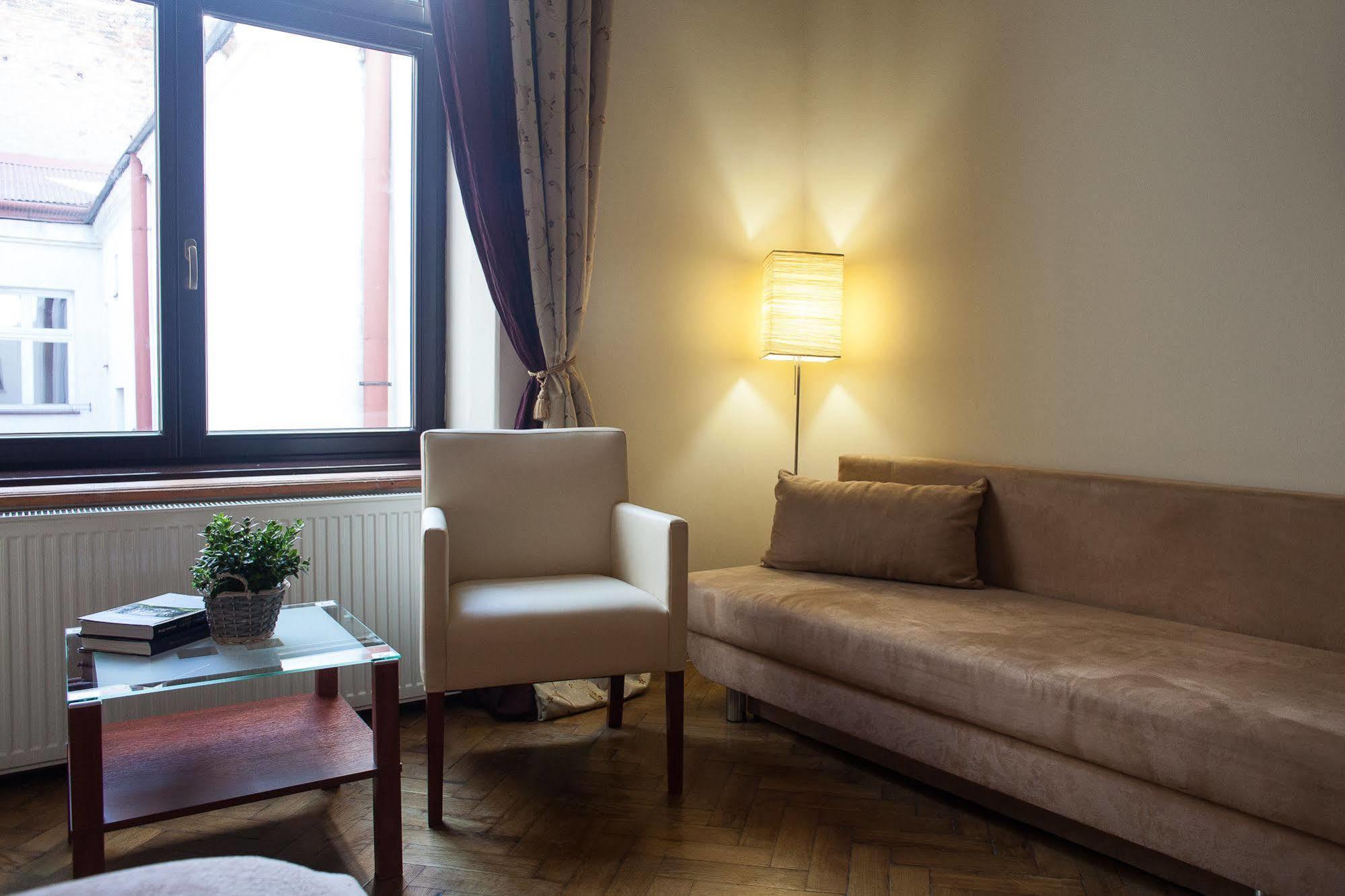 Tango House Bed & Breakfast Krakow Exterior photo